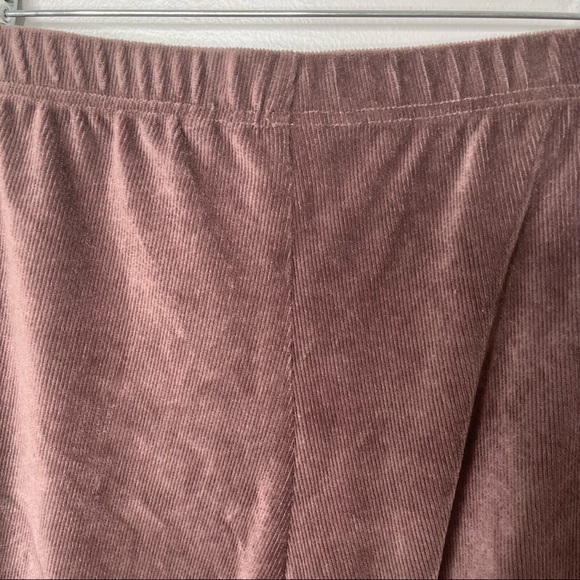 SOFT SURROUNDINGS Corduroy Ribbed Pull-On Skinny Pants - Picture 8 of 9